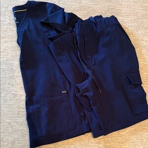 Healing Hands Navy Blue Scrub Set. Top is large. Pants are medium regular length